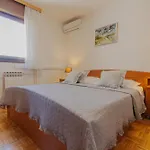 Large Stylish Ankica,free Public Parking *